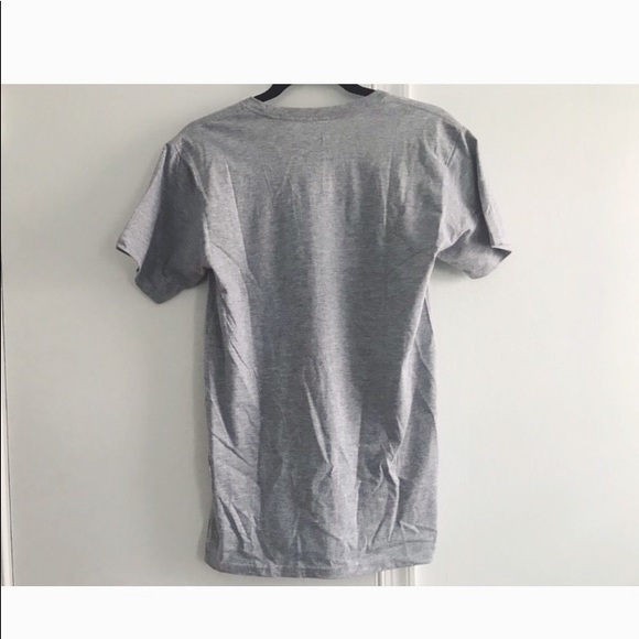 NWT Billabong t shirt - Picture 3 of 3